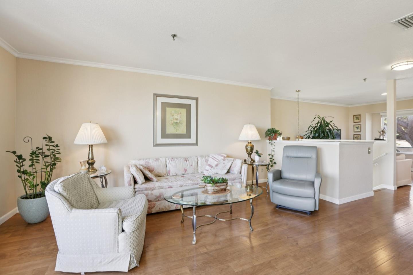 Detail Gallery Image 18 of 66 For 939 Fassler Ave, Pacifica,  CA 94044 - 2 Beds | 2/1 Baths