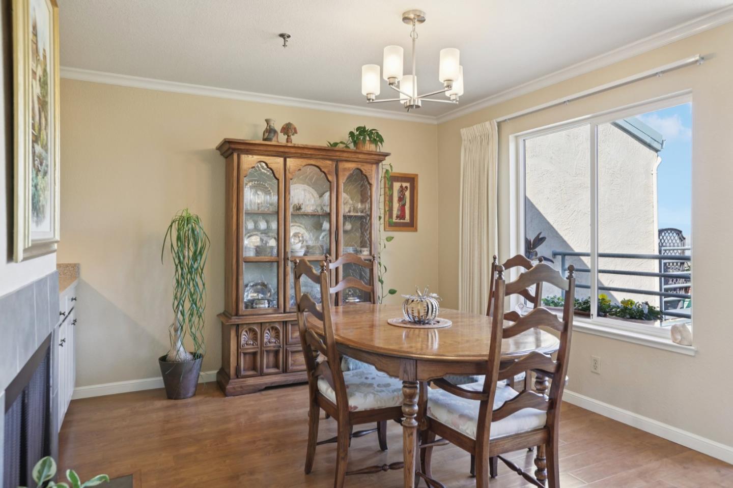 Detail Gallery Image 20 of 66 For 939 Fassler Ave, Pacifica,  CA 94044 - 2 Beds | 2/1 Baths