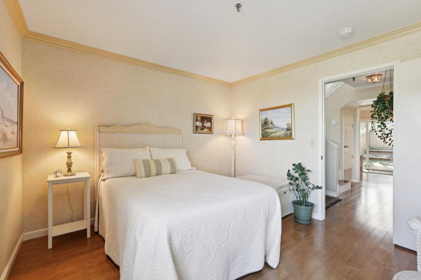 Detail Gallery Image 24 of 66 For 939 Fassler Ave, Pacifica,  CA 94044 - 2 Beds | 2/1 Baths