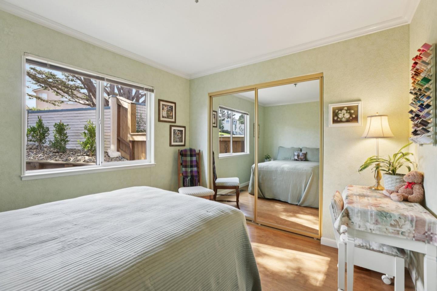 Detail Gallery Image 36 of 66 For 939 Fassler Ave, Pacifica,  CA 94044 - 2 Beds | 2/1 Baths