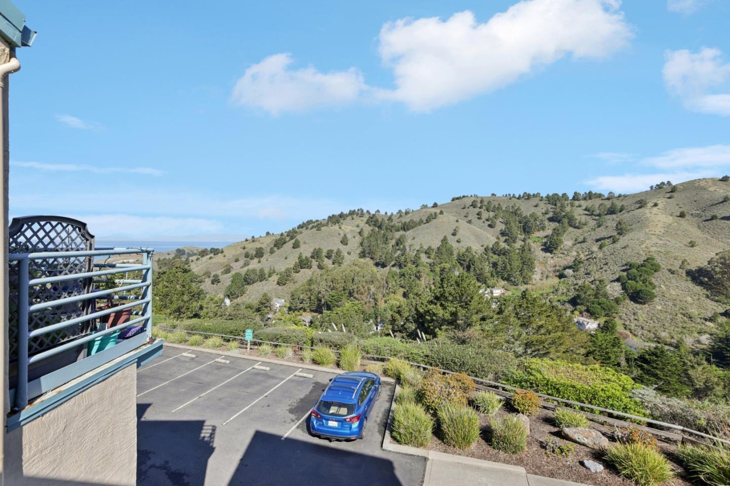 Detail Gallery Image 40 of 66 For 939 Fassler Ave, Pacifica,  CA 94044 - 2 Beds | 2/1 Baths