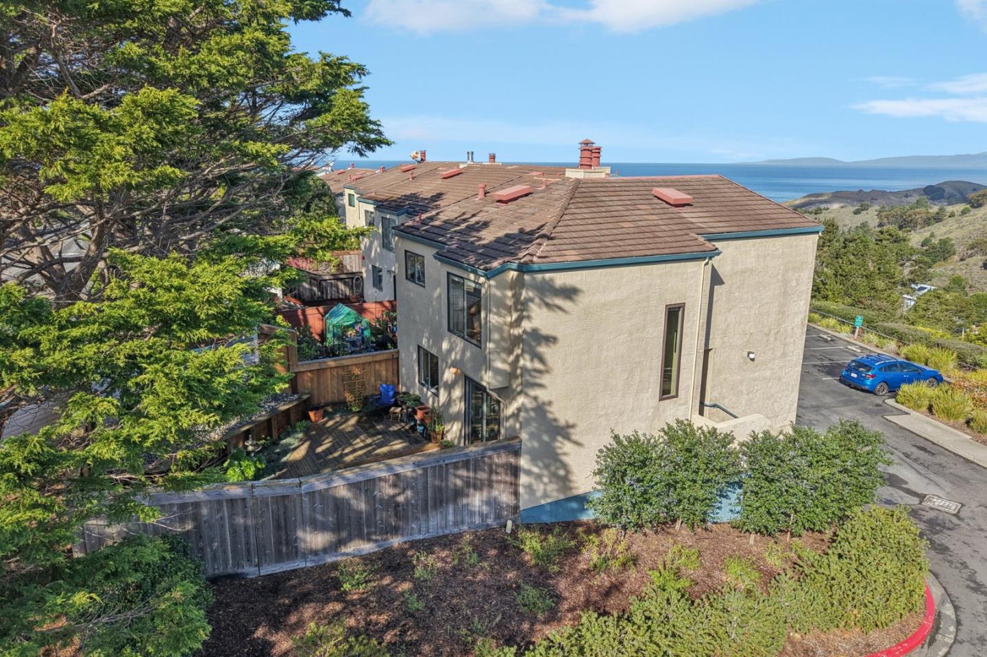 Detail Gallery Image 53 of 66 For 939 Fassler Ave, Pacifica,  CA 94044 - 2 Beds | 2/1 Baths