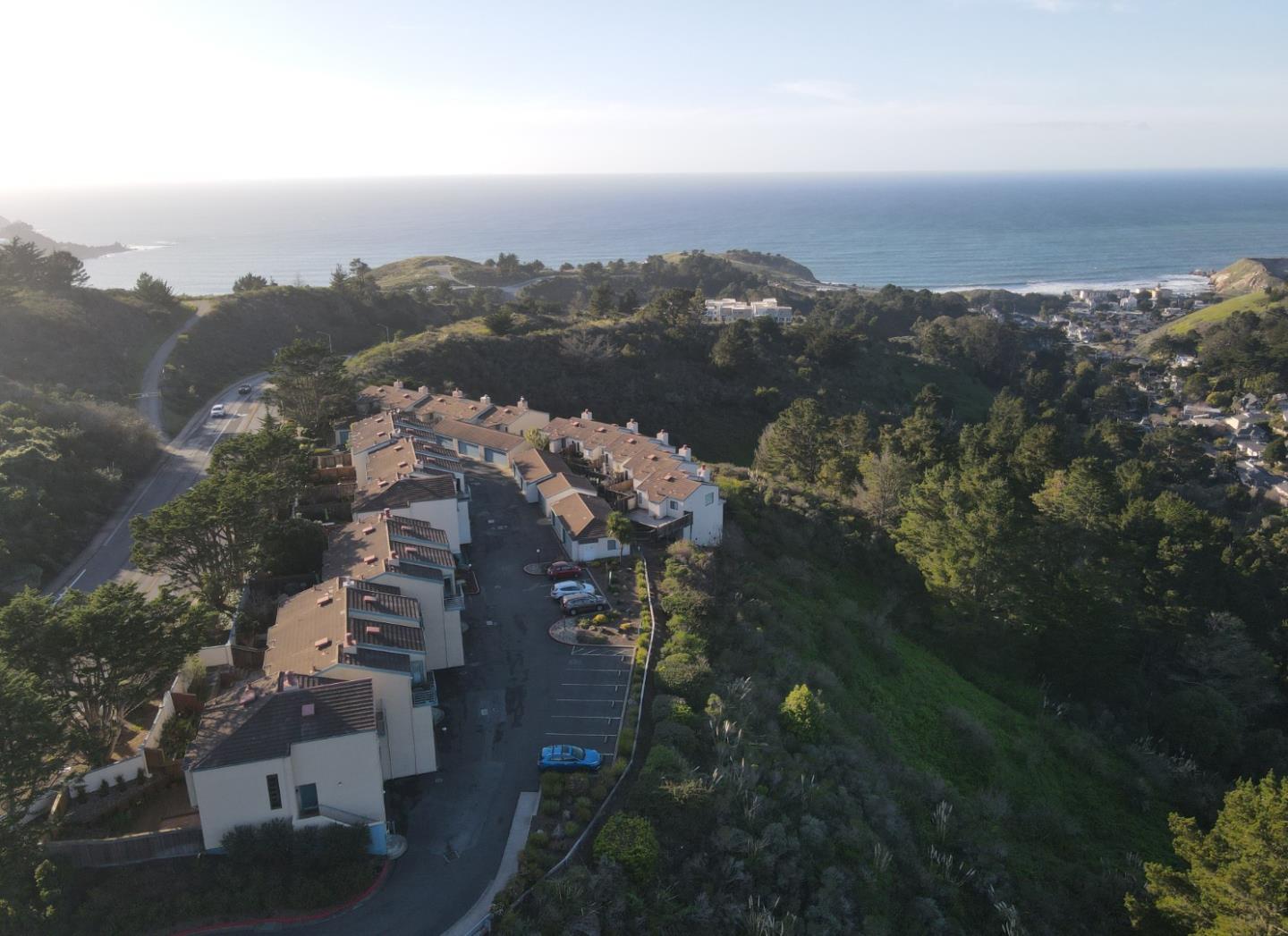 Detail Gallery Image 58 of 66 For 939 Fassler Ave, Pacifica,  CA 94044 - 2 Beds | 2/1 Baths