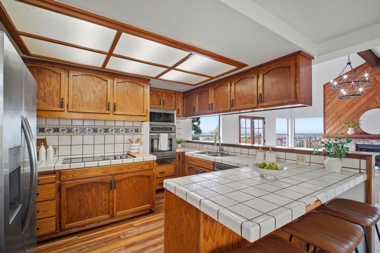 Detail Gallery Image 8 of 34 For 366 Monte Carlo Ave, Union City,  CA 94587 - 4 Beds | 3 Baths