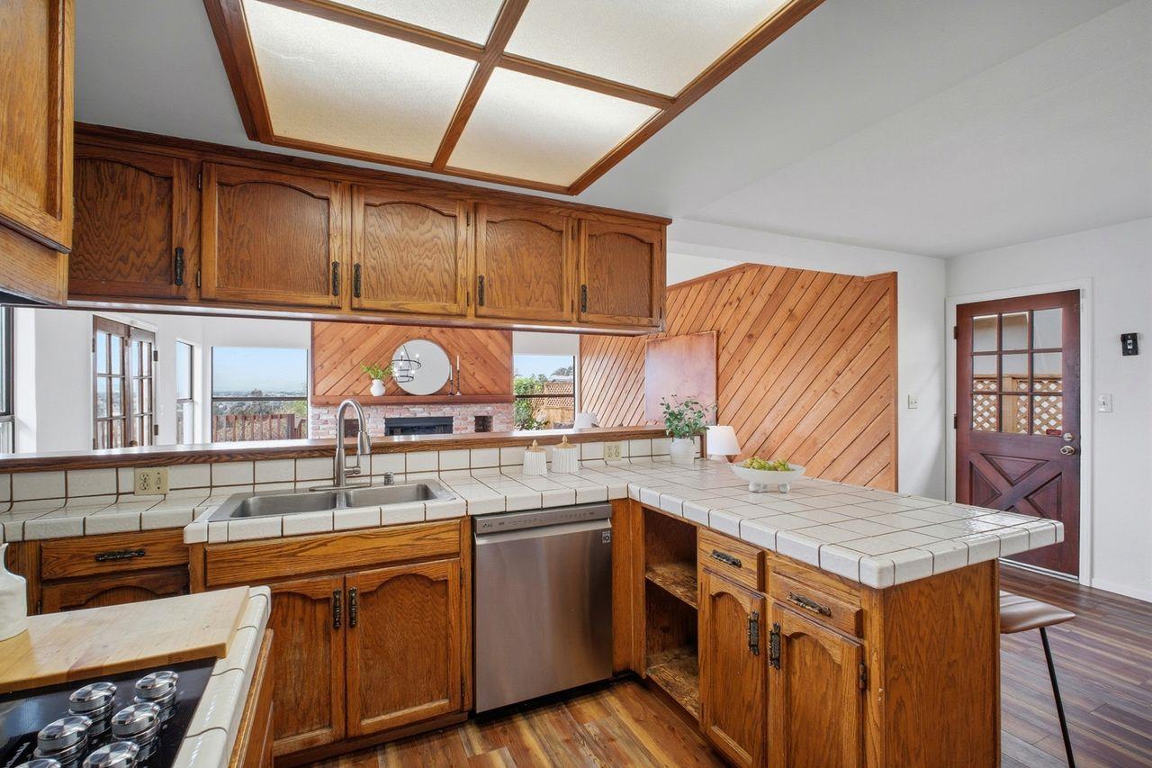 Detail Gallery Image 9 of 34 For 366 Monte Carlo Ave, Union City,  CA 94587 - 4 Beds | 3 Baths