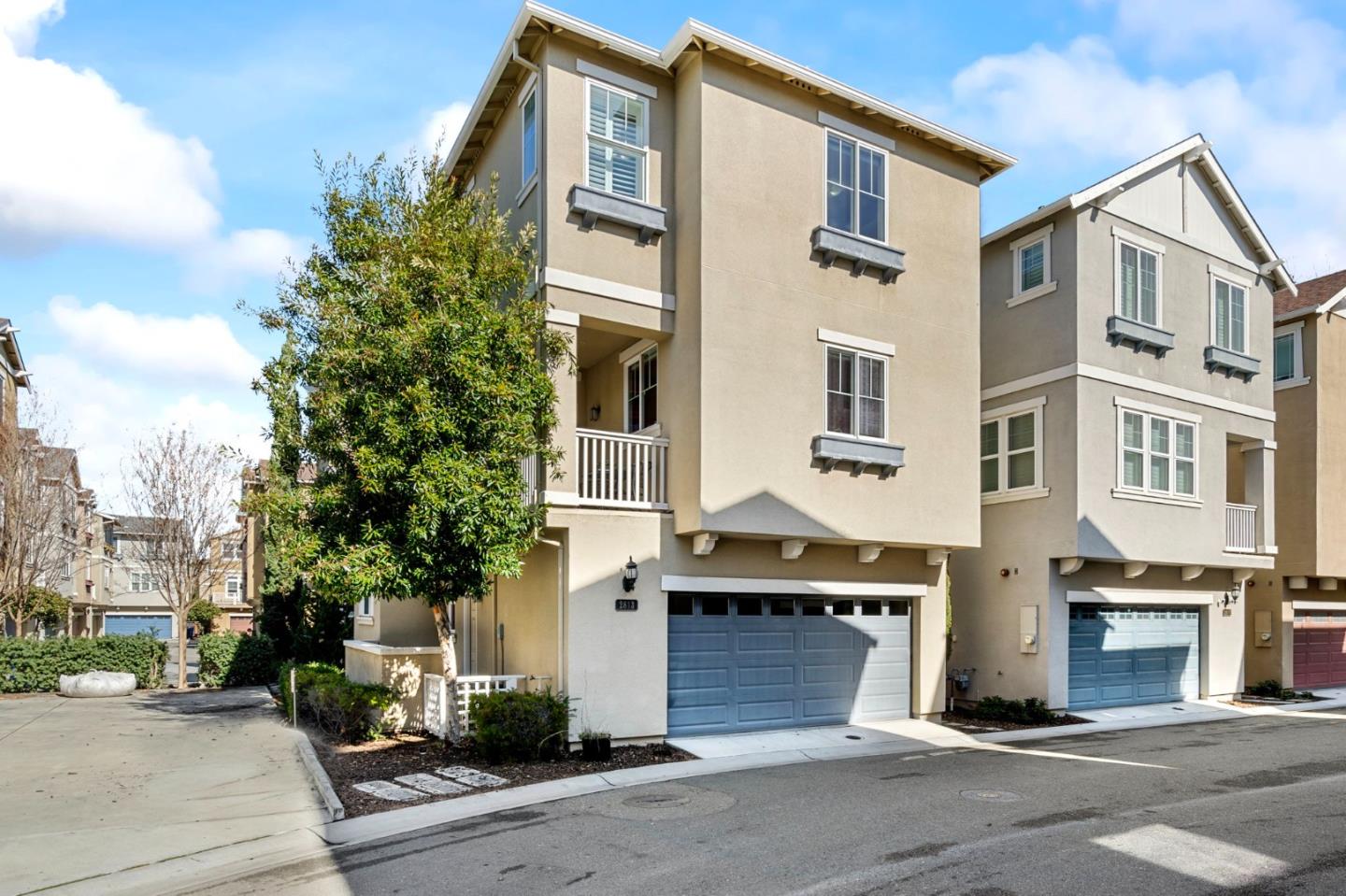 Detail Gallery Image 30 of 37 For 2813 Pinnacles Ter, Fremont,  CA 94538 - 4 Beds | 3/1 Baths