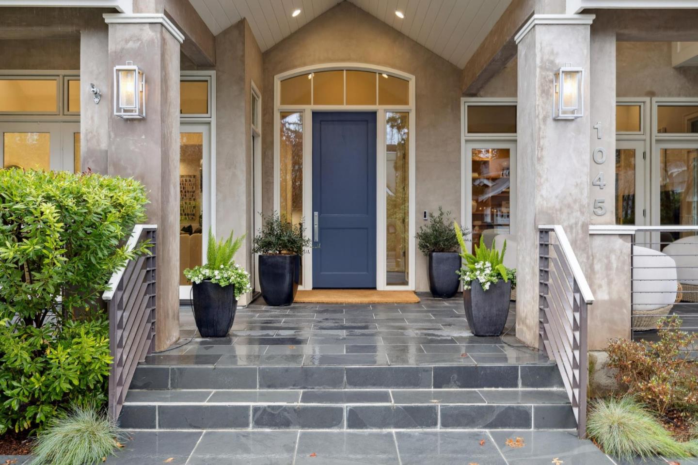 Detail Gallery Image 4 of 43 For 1045 College Ave, Menlo Park,  CA 94025 - 5 Beds | 4/1 Baths