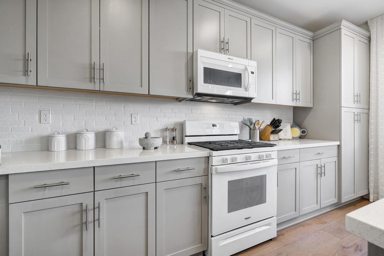 Detail Gallery Image 10 of 43 For 1340 Cavalier Ct, Hollister,  CA 95023 - 3 Beds | 2/1 Baths