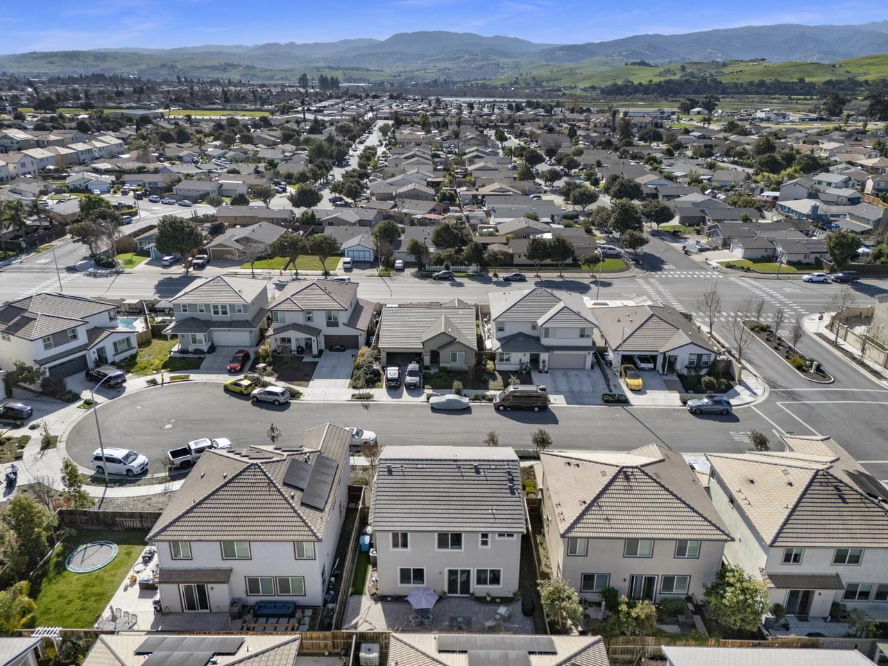 Detail Gallery Image 37 of 43 For 1340 Cavalier Ct, Hollister,  CA 95023 - 3 Beds | 2/1 Baths