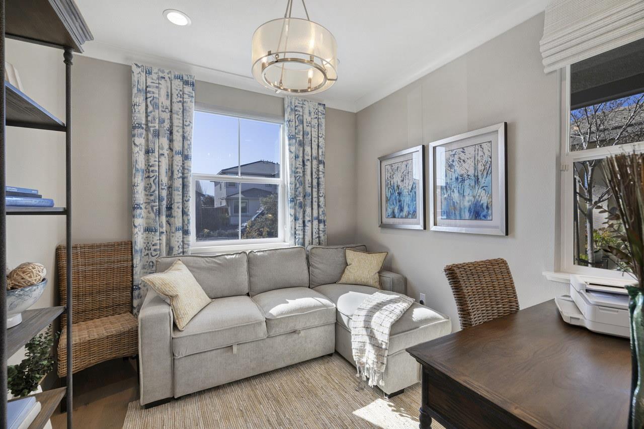 Detail Gallery Image 6 of 43 For 1340 Cavalier Ct, Hollister,  CA 95023 - 3 Beds | 2/1 Baths