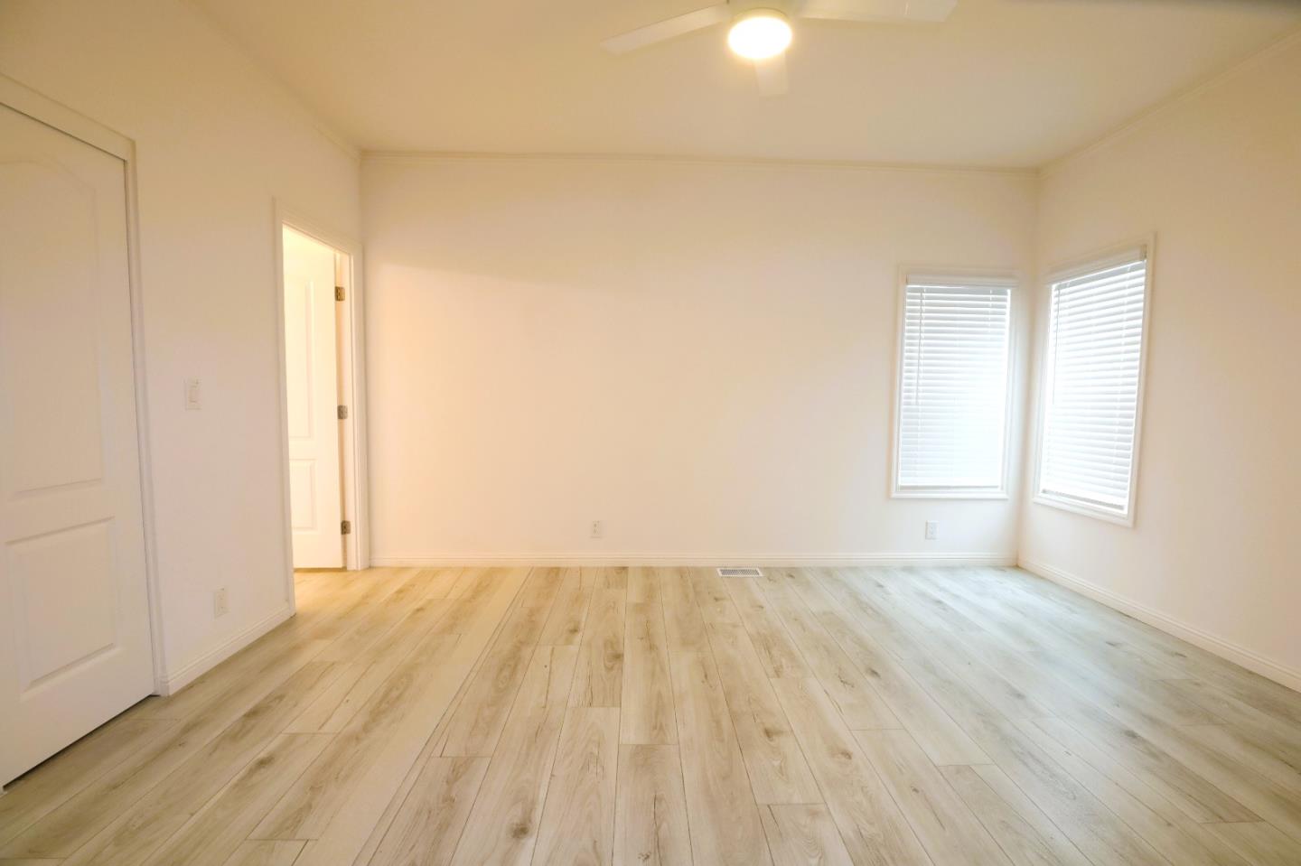 Detail Gallery Image 21 of 30 For 270 Umbarger Rd #81,  San Jose,  CA 95111 - 3 Beds | 2 Baths