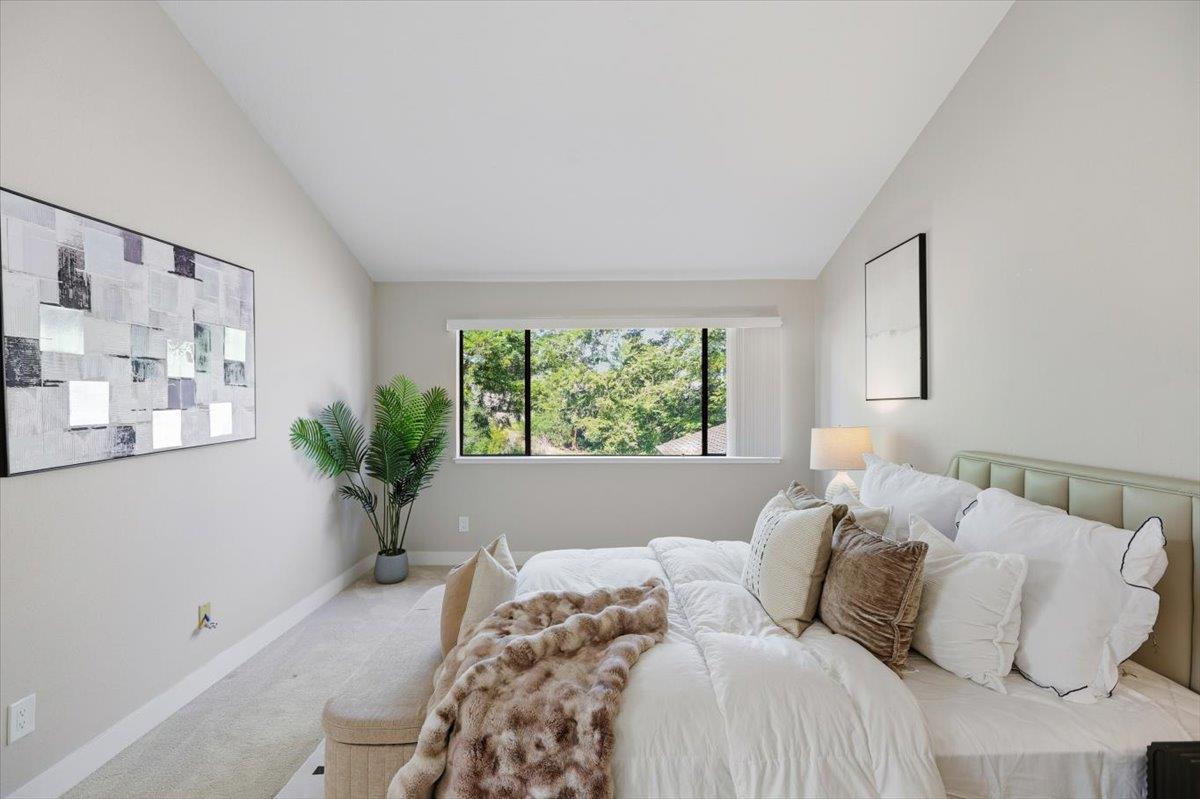 Detail Gallery Image 13 of 41 For 218 Altura Vis, Los Gatos,  CA 95032 - 3 Beds | 2 Baths