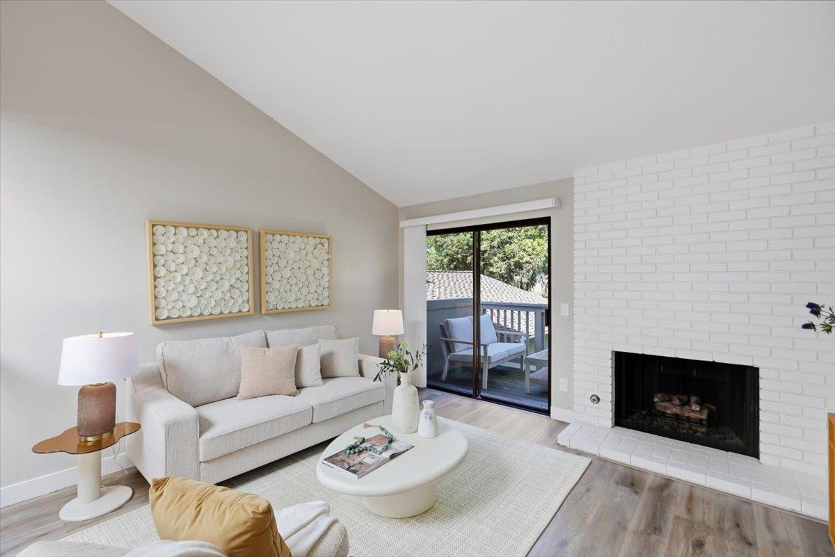 Detail Gallery Image 22 of 41 For 218 Altura Vis, Los Gatos,  CA 95032 - 3 Beds | 2 Baths