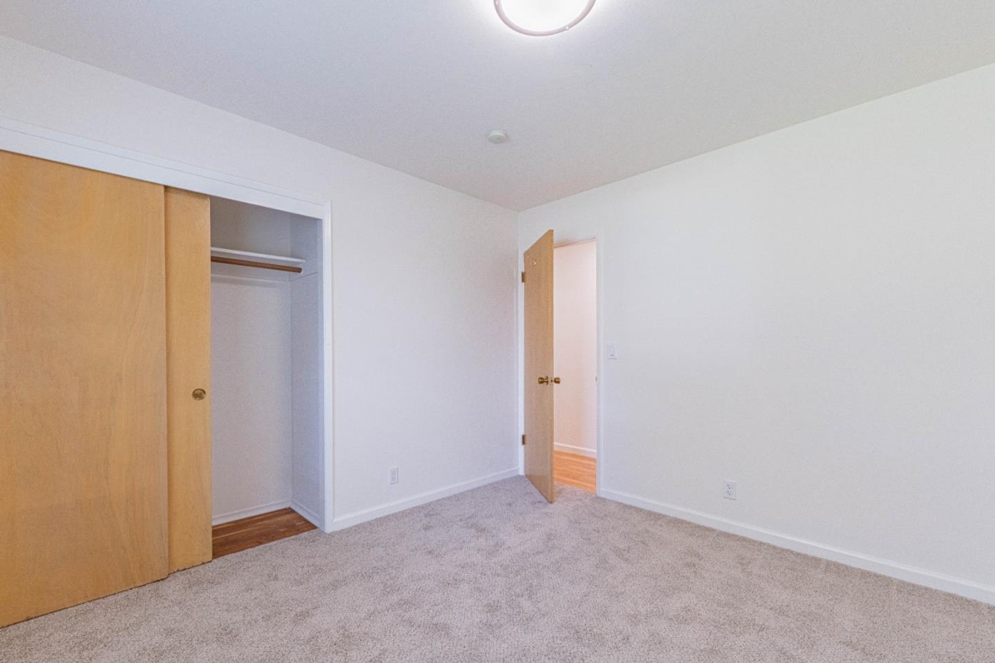 Detail Gallery Image 16 of 27 For 30 Santa Monica Ct, Salinas,  CA 93901 - 3 Beds | 2 Baths