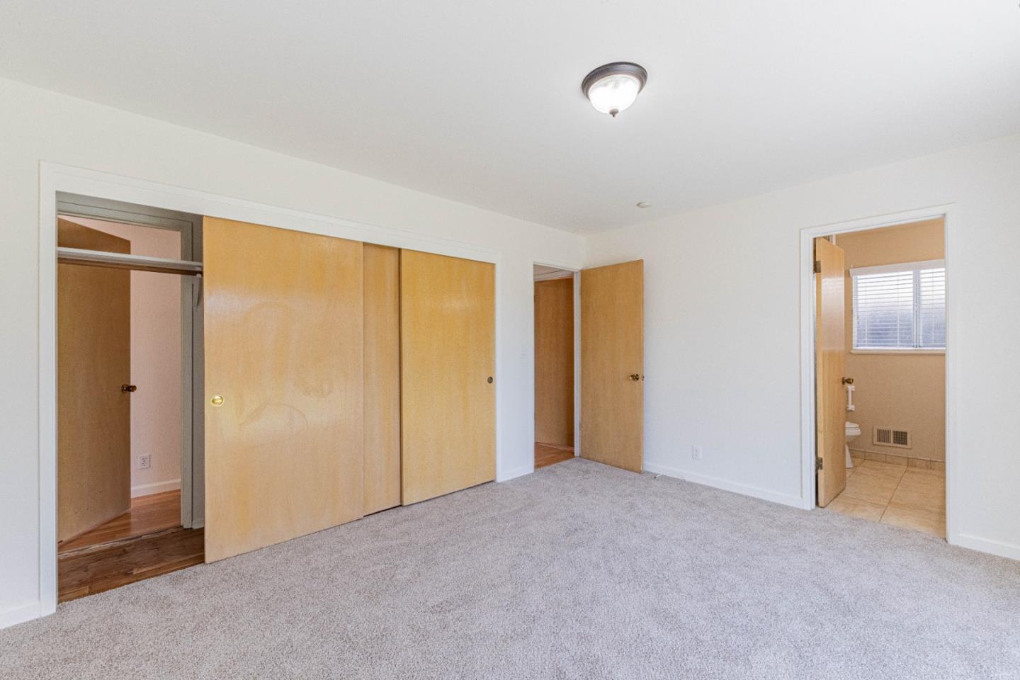 Detail Gallery Image 22 of 27 For 30 Santa Monica Ct, Salinas,  CA 93901 - 3 Beds | 2 Baths