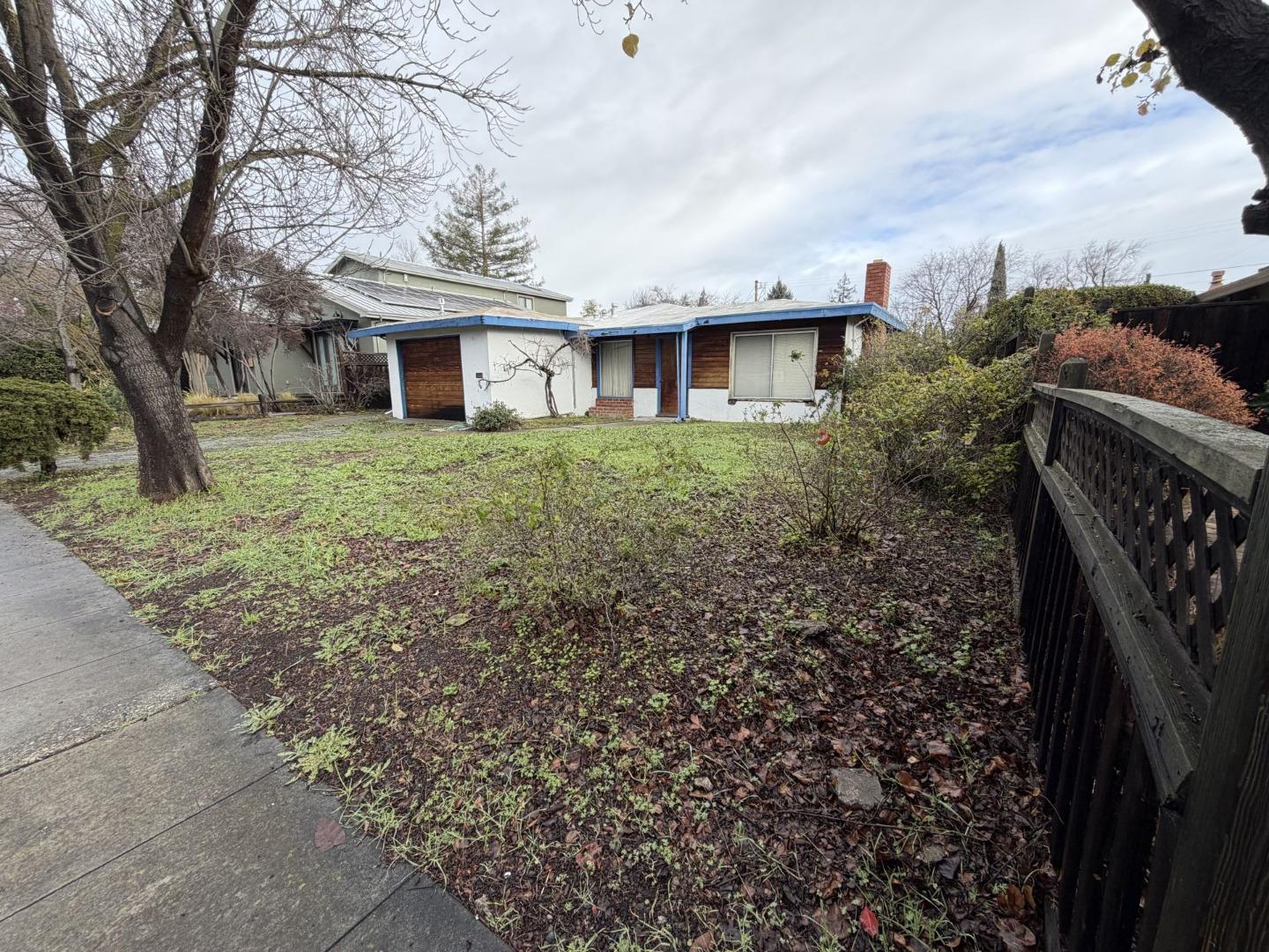 Front Image Thumbnail for ML82035470