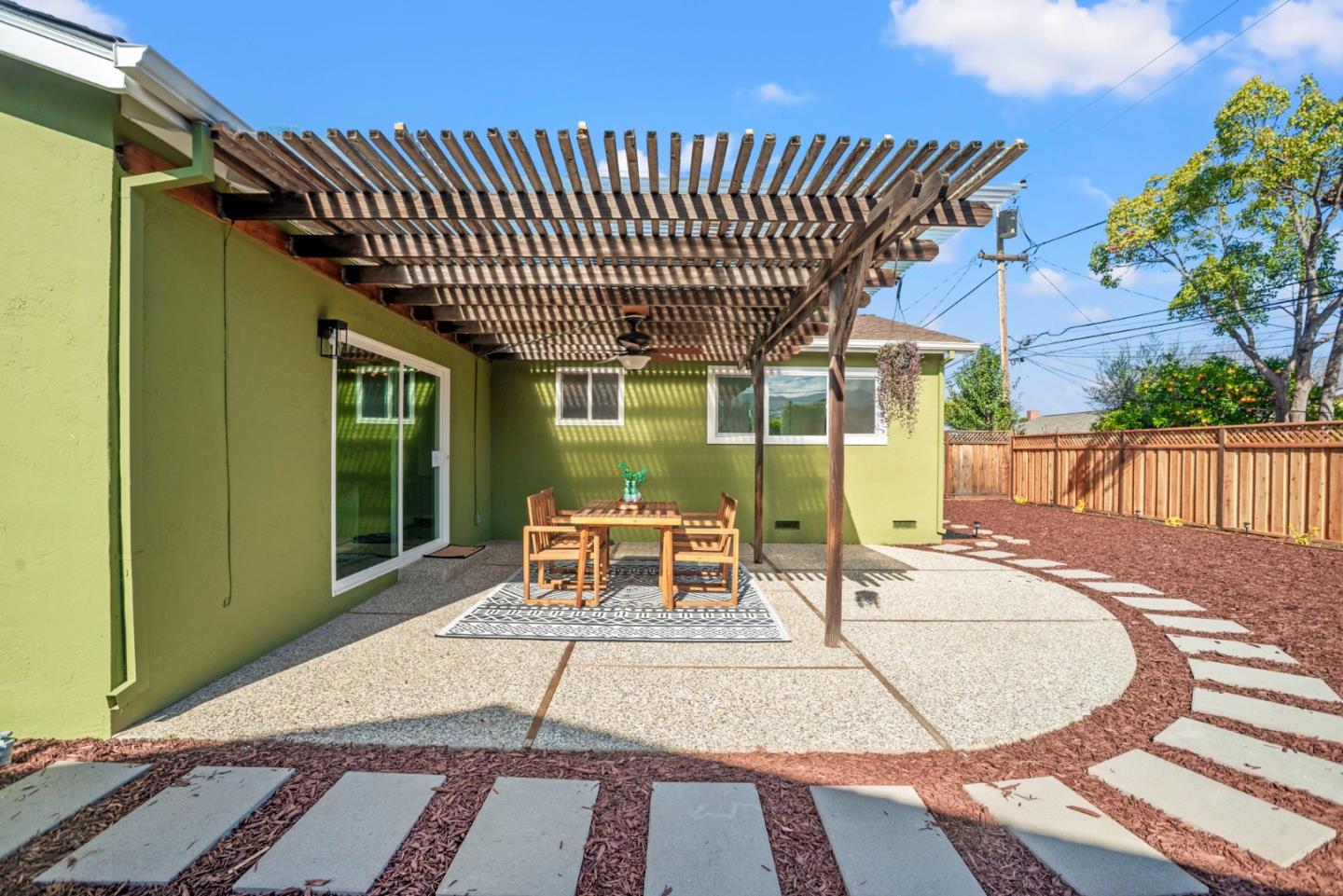 Detail Gallery Image 30 of 46 For 4530 Jacksol Dr, San Jose,  CA 95124 - 3 Beds | 2 Baths