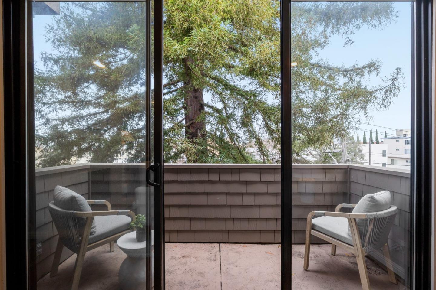 Detail Gallery Image 11 of 57 For 1500 Sherman Ave 3c,  Burlingame,  CA 94010 - 2 Beds | 2 Baths