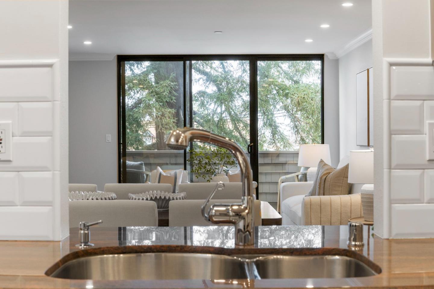 Detail Gallery Image 18 of 57 For 1500 Sherman Ave 3c,  Burlingame,  CA 94010 - 2 Beds | 2 Baths