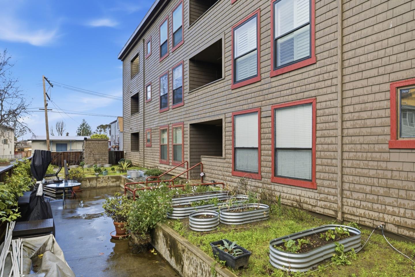 Detail Gallery Image 35 of 57 For 1500 Sherman Ave 3c,  Burlingame,  CA 94010 - 2 Beds | 2 Baths