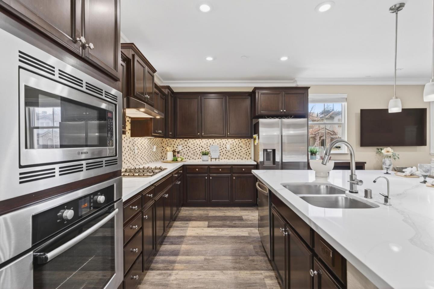 Detail Gallery Image 13 of 50 For 3279 La Rochelle Way, San Jose,  CA 95135 - 4 Beds | 3 Baths