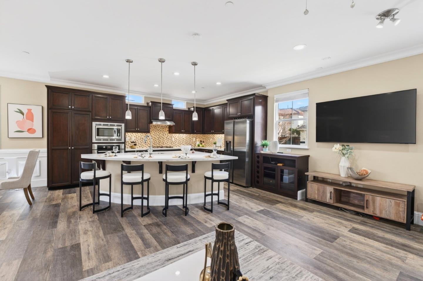 Detail Gallery Image 9 of 50 For 3279 La Rochelle Way, San Jose,  CA 95135 - 4 Beds | 3 Baths