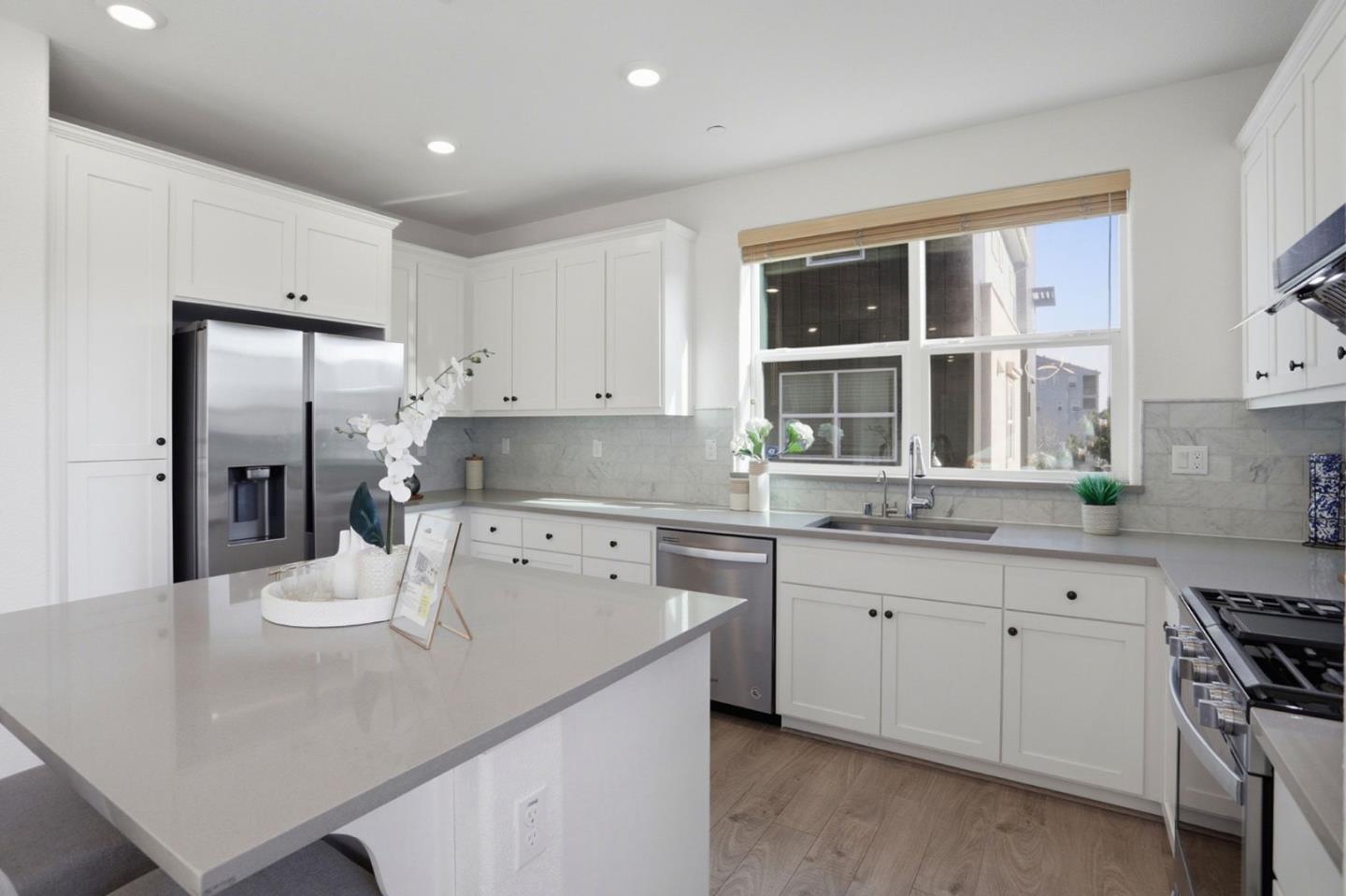 Detail Gallery Image 14 of 39 For 1901 Nevets Ln, San Jose,  CA 95133 - 3 Beds | 3/1 Baths