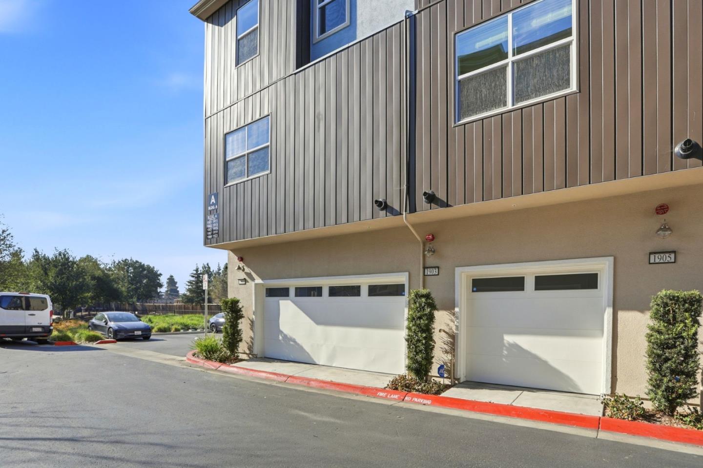 Detail Gallery Image 31 of 39 For 1901 Nevets Ln, San Jose,  CA 95133 - 3 Beds | 3/1 Baths