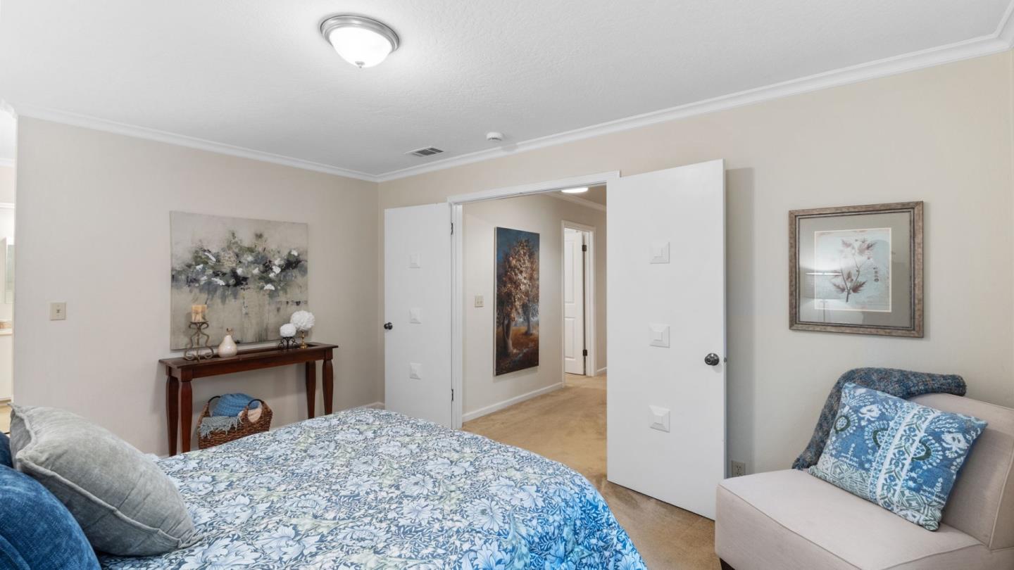 Detail Gallery Image 12 of 24 For 8062 Peppertree Rd, Dublin,  CA 94568 - 4 Beds | 2 Baths