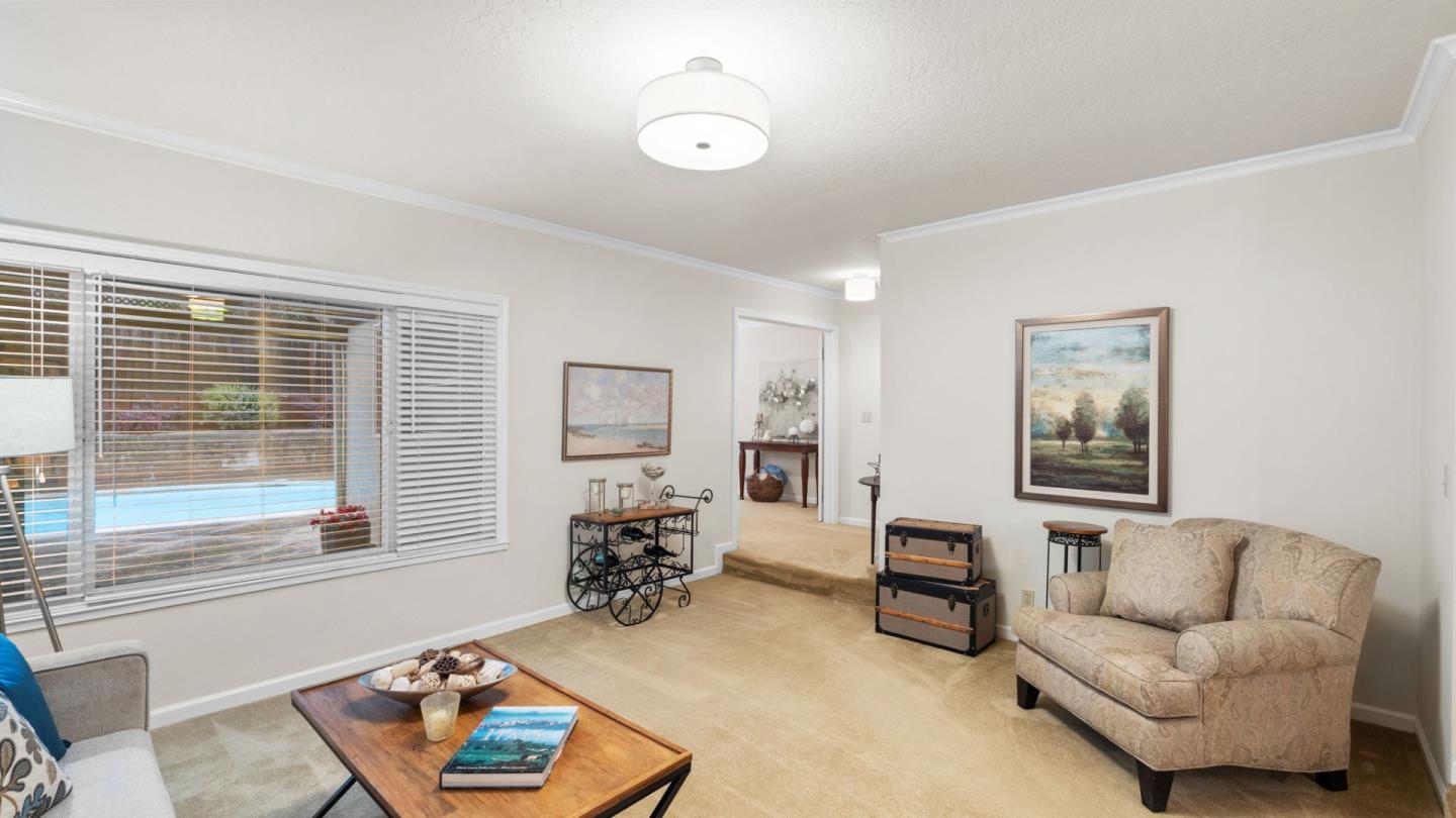 Detail Gallery Image 2 of 24 For 8062 Peppertree Rd, Dublin,  CA 94568 - 4 Beds | 2 Baths