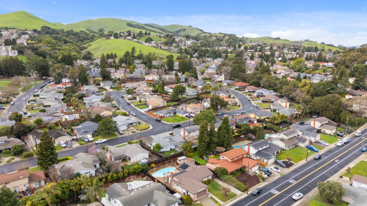 Detail Gallery Image 28 of 28 For 8062 Peppertree Rd, Dublin,  CA 94568 - 4 Beds | 2 Baths