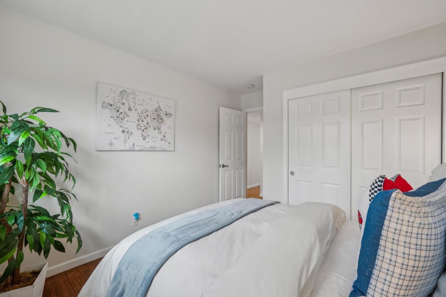 Detail Gallery Image 18 of 44 For 2083 Barrett Ave, San Jose,  CA 95124 - 4 Beds | 2 Baths