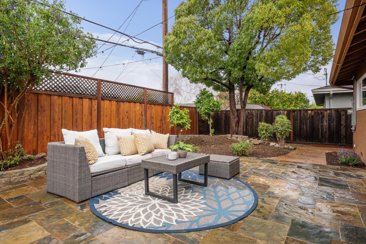 Detail Gallery Image 30 of 44 For 2083 Barrett Ave, San Jose,  CA 95124 - 4 Beds | 2 Baths