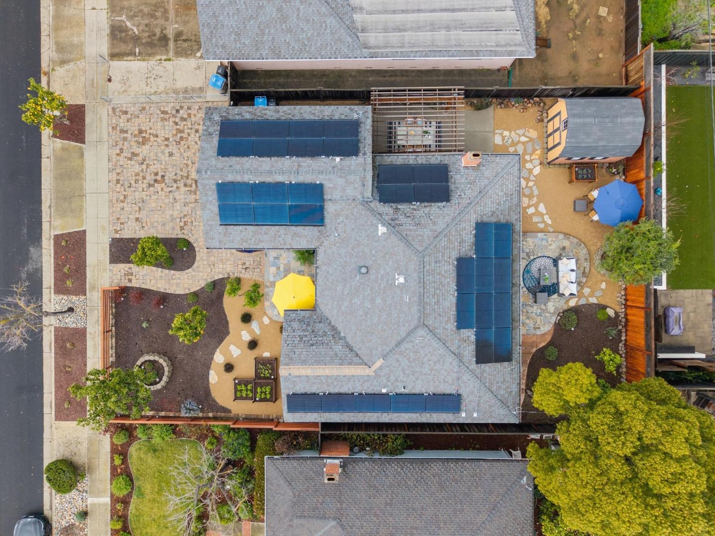 Detail Gallery Image 38 of 44 For 2083 Barrett Ave, San Jose,  CA 95124 - 4 Beds | 2 Baths