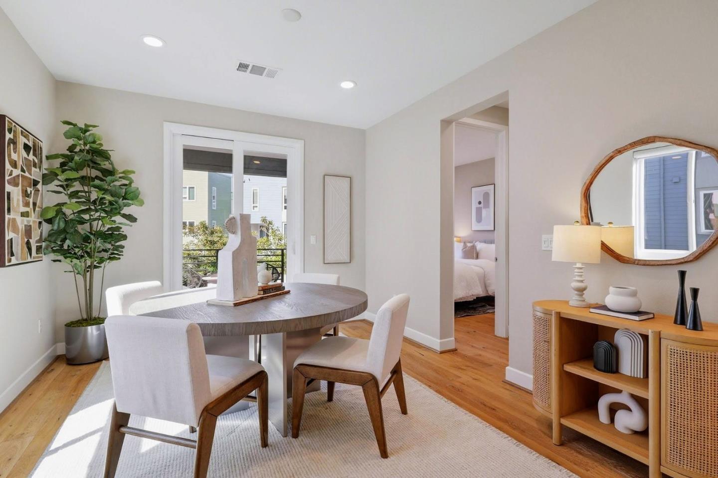 Detail Gallery Image 14 of 40 For 150 Hack Ross Ave, San Mateo,  CA 94403 - 4 Beds | 4 Baths