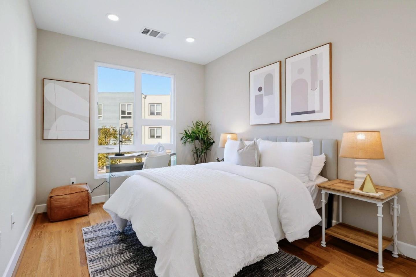 Detail Gallery Image 15 of 40 For 150 Hack Ross Ave, San Mateo,  CA 94403 - 4 Beds | 4 Baths