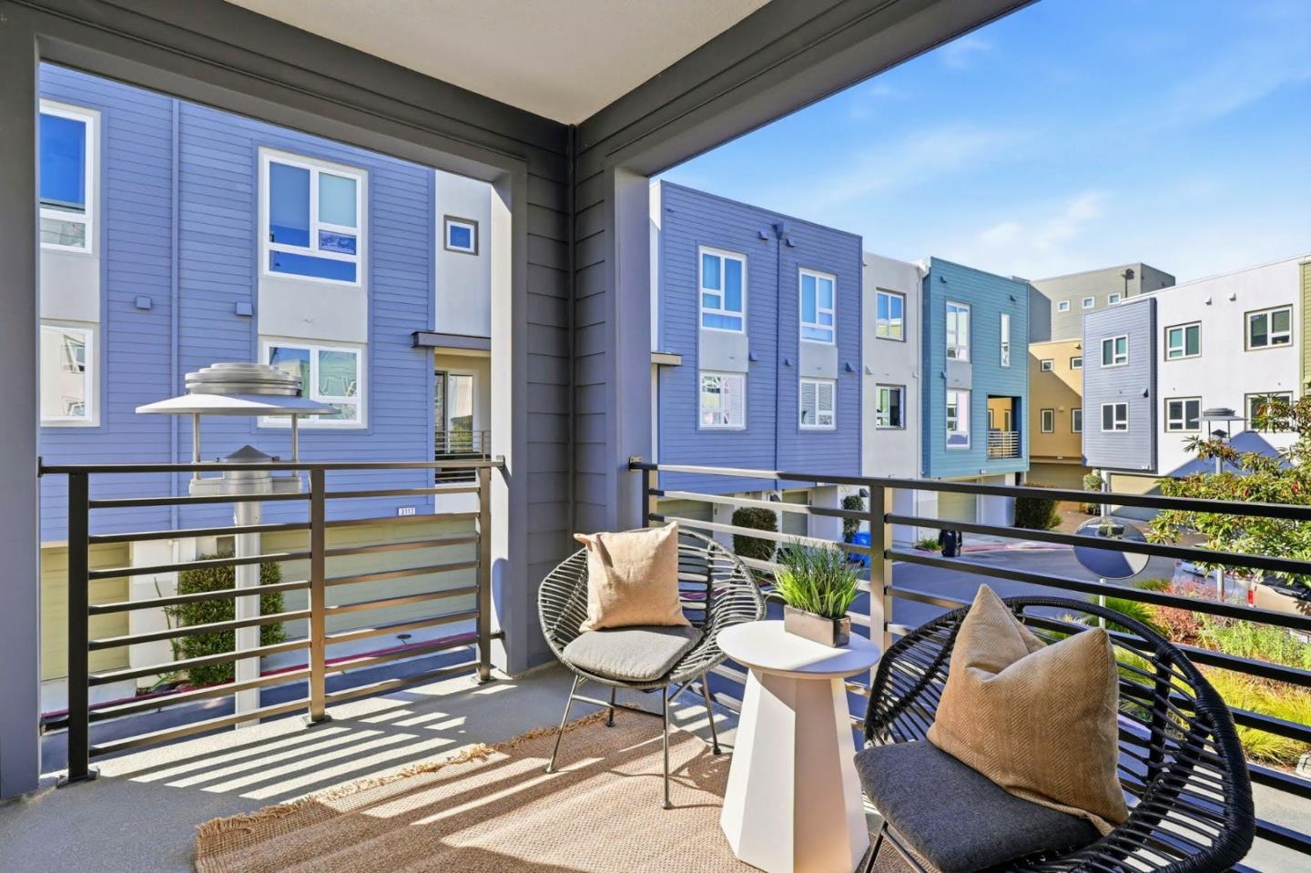 Detail Gallery Image 29 of 40 For 150 Hack Ross Ave, San Mateo,  CA 94403 - 4 Beds | 4 Baths