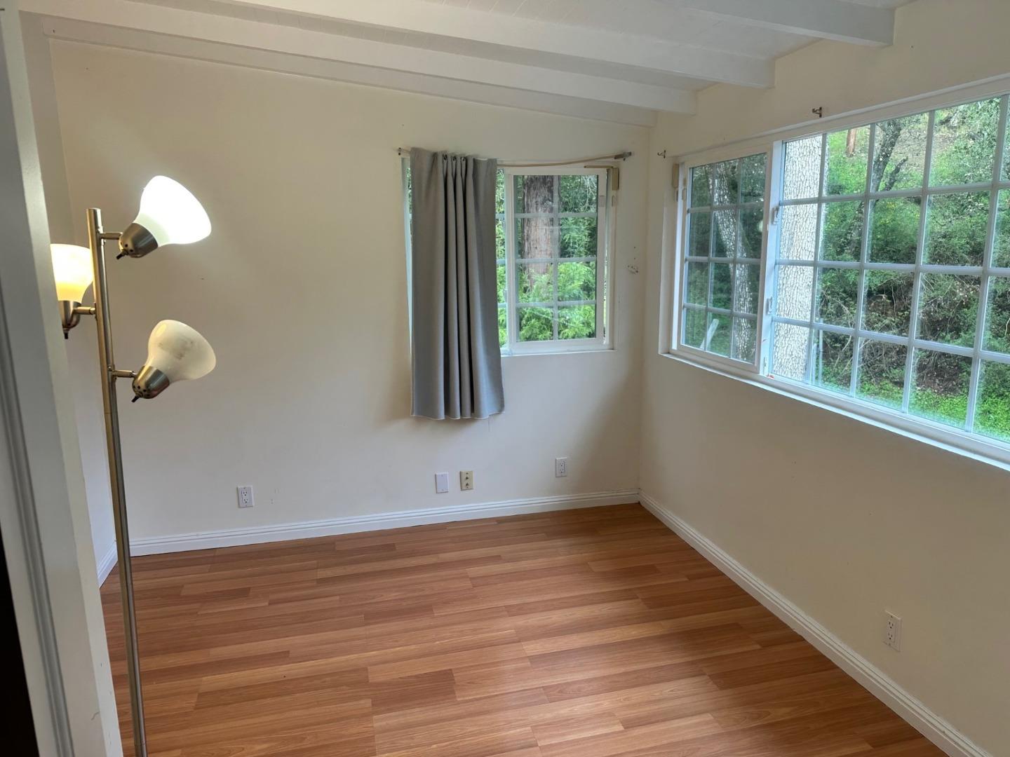 Detail Gallery Image 15 of 24 For 16220 Greenwood Rd, Monte Sereno,  CA 95030 - 4 Beds | 3 Baths