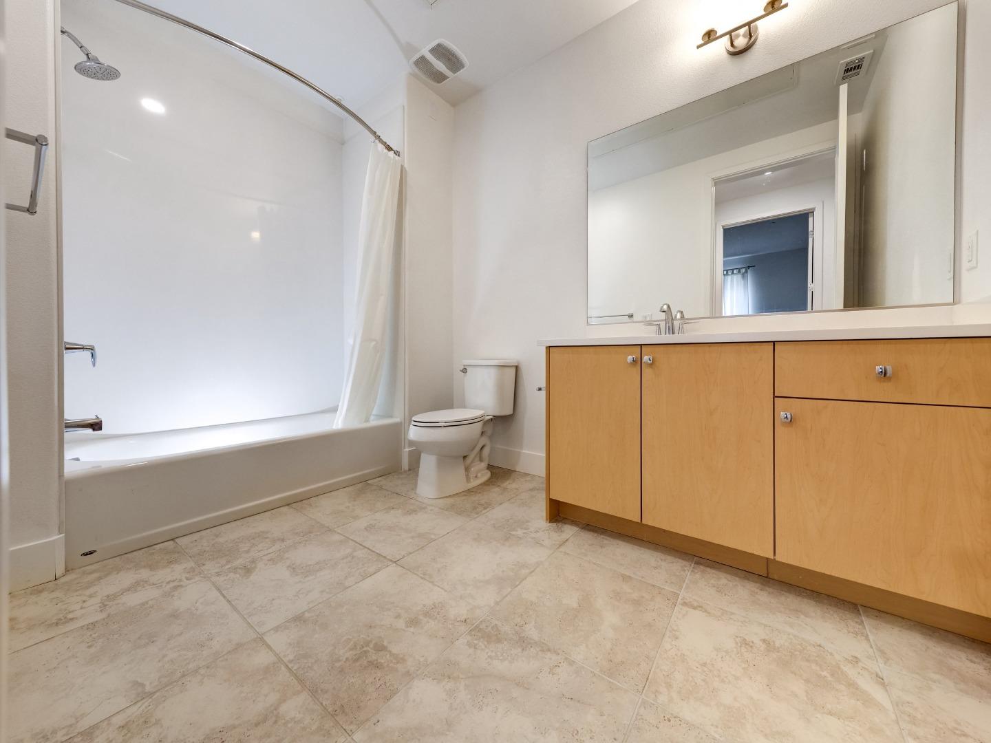 Detail Gallery Image 5 of 18 For 45128 Warm Springs Blvd #228,  Fremont,  CA 94539 - 2 Beds | 2 Baths