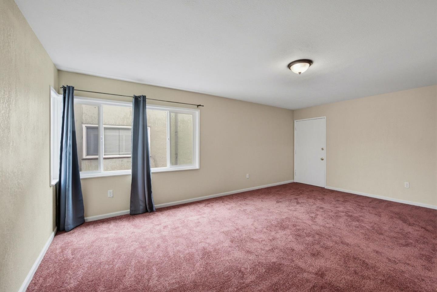 Detail Gallery Image 6 of 28 For 6928 Fresno St, Oakland,  CA 94605 - – Beds | – Baths