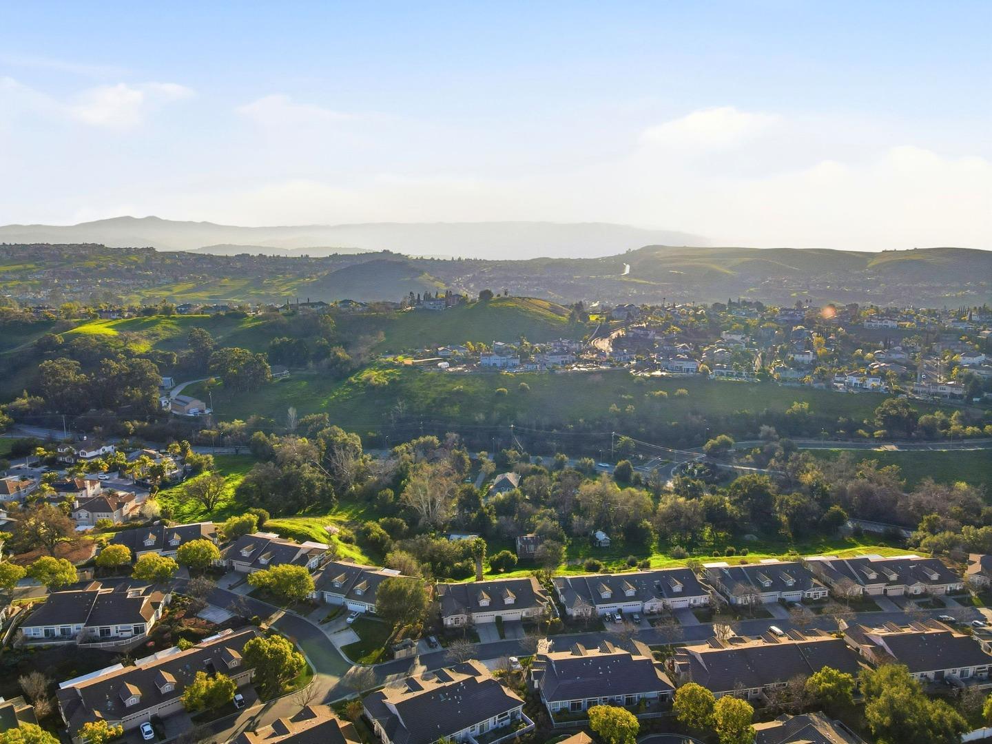 Detail Gallery Image 30 of 45 For 2064 Folle Blanche Dr, San Jose,  CA 95135 - 3 Beds | 2 Baths