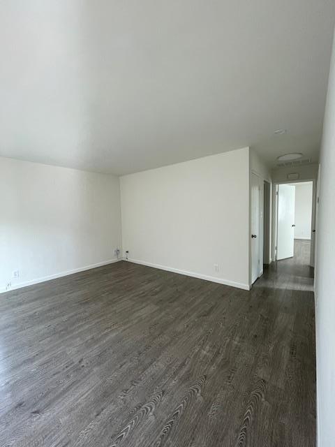 Detail Gallery Image 2 of 11 For 803 Park Ave, Burlingame,  CA 94010 - 2 Beds | 1 Baths