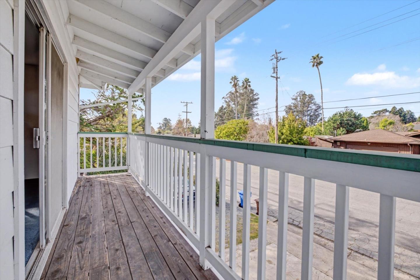 Detail Gallery Image 17 of 28 For 416 Spring St, Santa Cruz,  CA 95060 - 4 Beds | 2/1 Baths