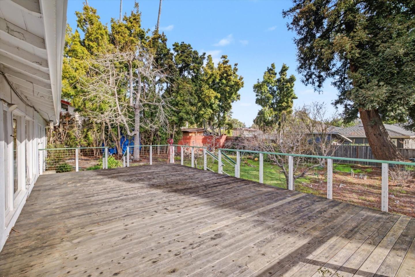 Detail Gallery Image 9 of 28 For 416 Spring St, Santa Cruz,  CA 95060 - 4 Beds | 2/1 Baths