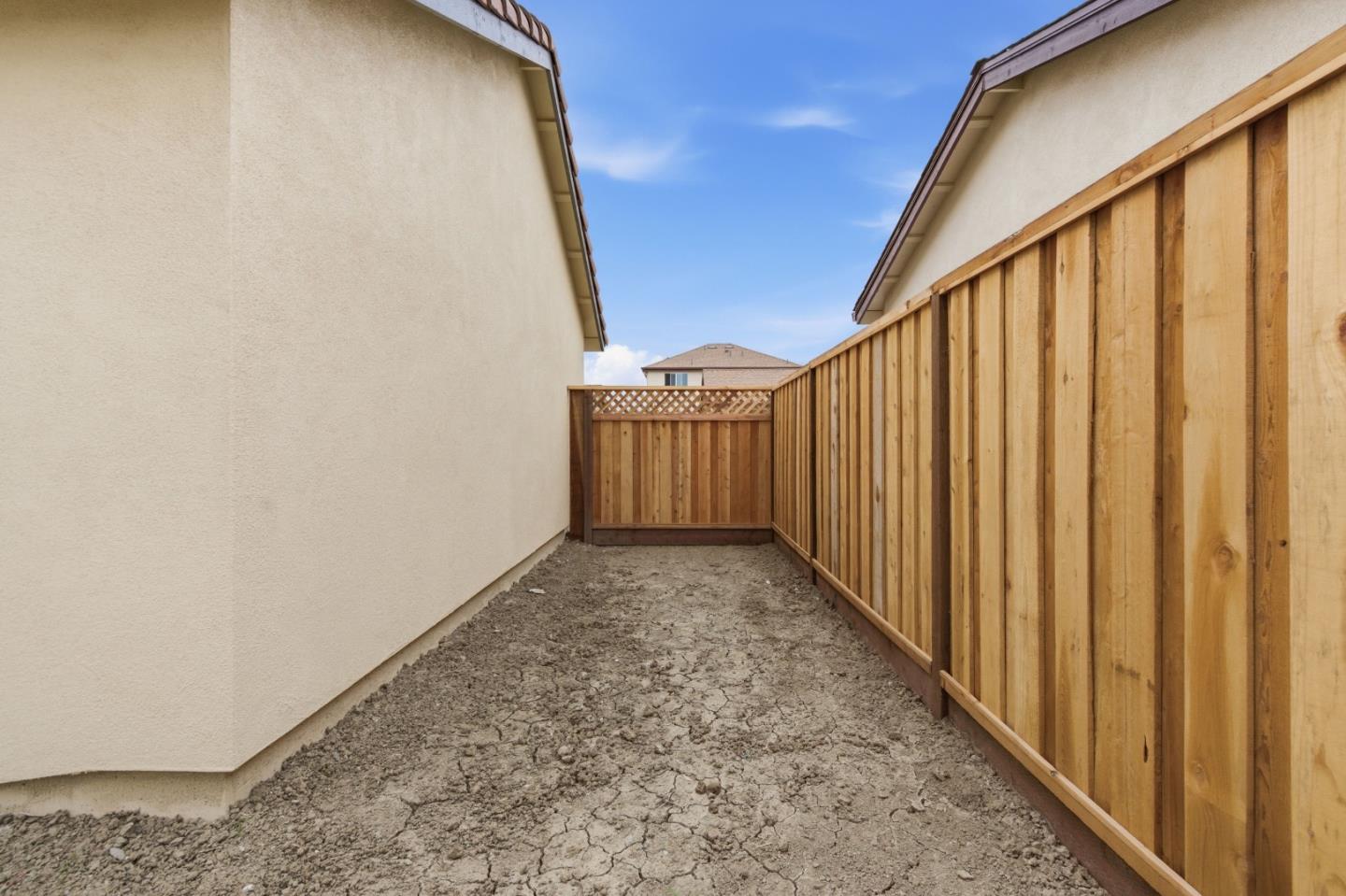 Detail Gallery Image 34 of 38 For 755 Aurora Way, King City,  CA 93930 - 4 Beds | 3 Baths