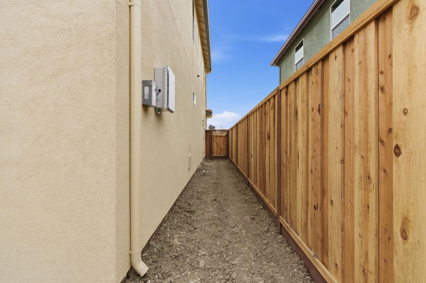 Detail Gallery Image 35 of 38 For 755 Aurora Way, King City,  CA 93930 - 4 Beds | 3 Baths