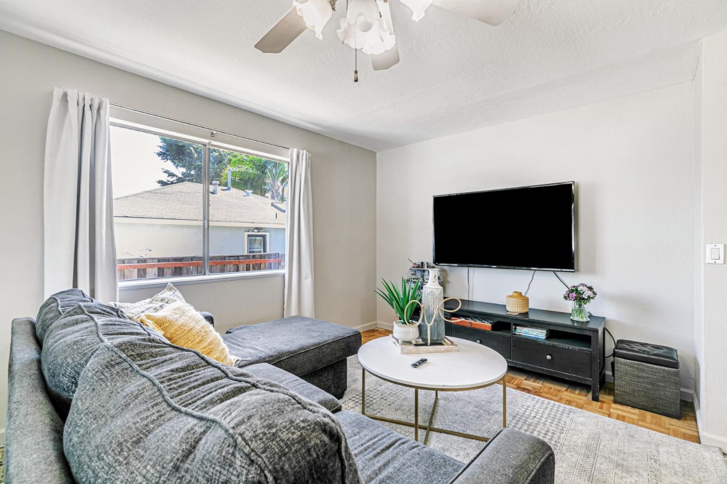 Detail Gallery Image 10 of 46 For 80 N 33rd, San Jose,  CA 95116 - 3 Beds | 2 Baths