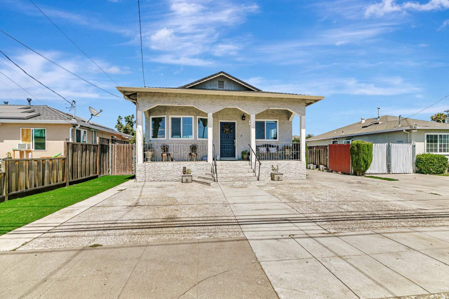 Detail Gallery Image 3 of 46 For 80 N 33rd, San Jose,  CA 95116 - 3 Beds | 2 Baths