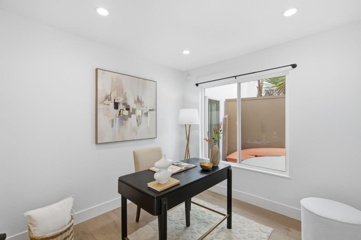 Detail Gallery Image 25 of 39 For 924 Lido Ln, Foster City,  CA 94404 - 2 Beds | 2 Baths