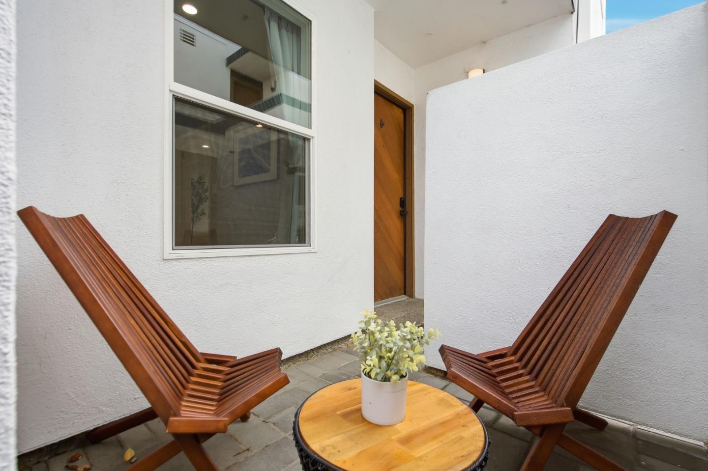 Detail Gallery Image 29 of 39 For 924 Lido Ln, Foster City,  CA 94404 - 2 Beds | 2 Baths